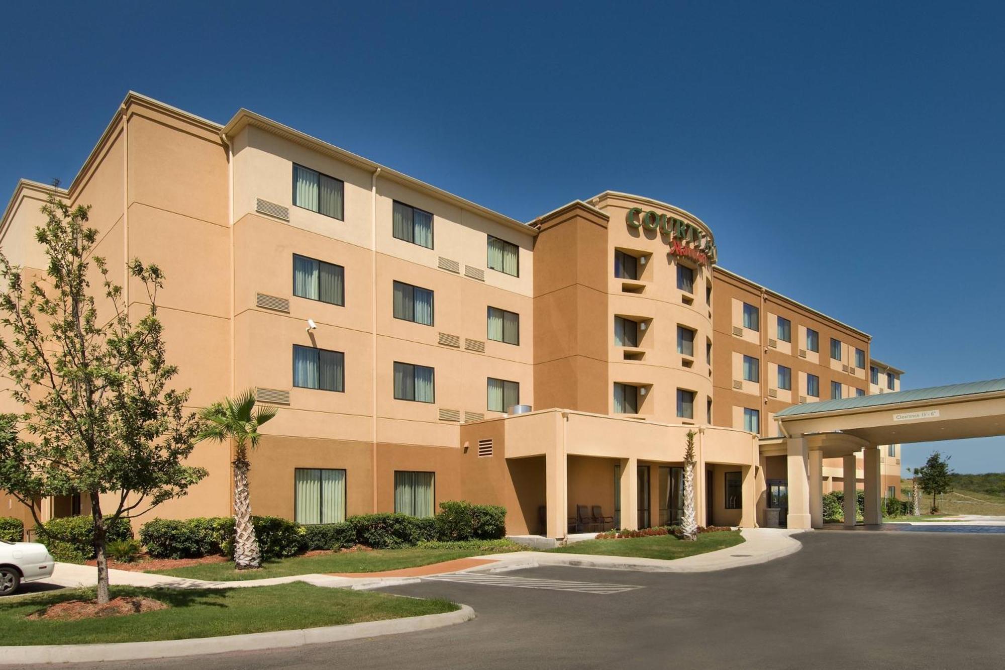 Hotel Courtyard By Marriott San Antonio Seaworld/Lackland Exterior foto