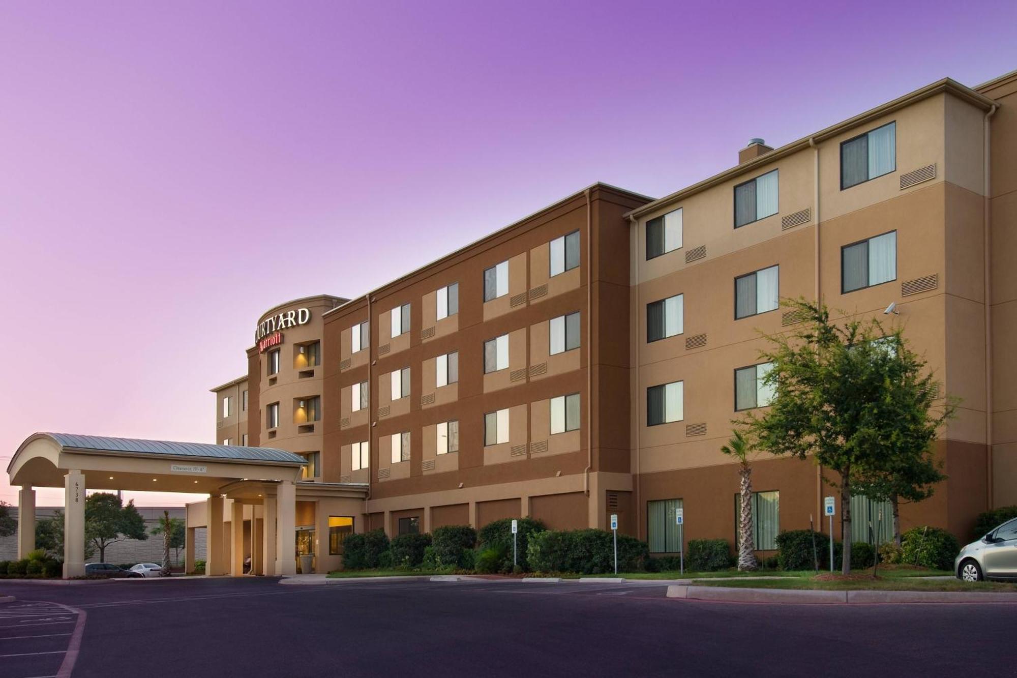 Hotel Courtyard By Marriott San Antonio Seaworld/Lackland Exterior foto